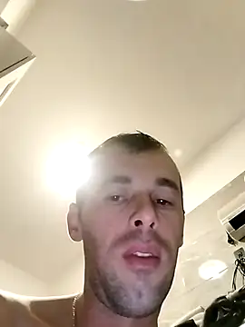 mariansamib online show from October 15, 2025, 8:09 pm