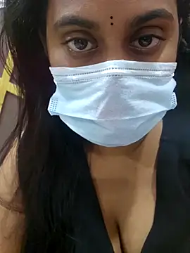 Snapshot of Dheronika_sweetie chatting on February 10, 2026, 9:35 am Dheronika sweetie online show from February 10, 2026, 9:35 am