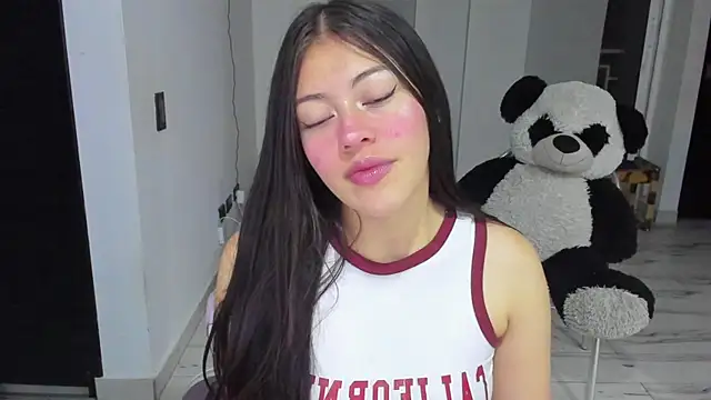 Snapshot of amazingloren999 chatting on November 5, 2025, 8:58 am amazingloren999 online show from November 5, 2025, 8:58 am