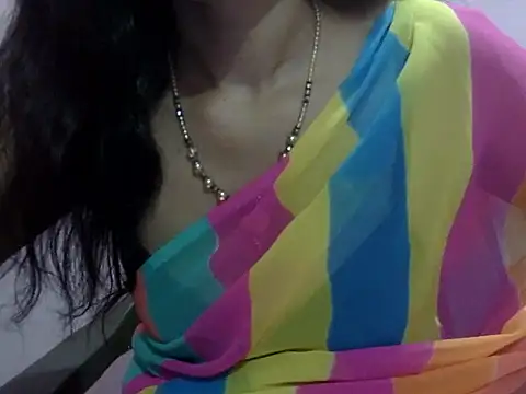 Laila Cute online show from May 1, 2026, 3:38 pm
