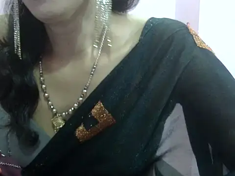 Laila Cute online show from July 15, 2026, 3:28 pm