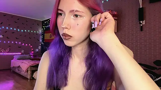 Jerrieberry online show from December 21, 2025, 2:13 pm