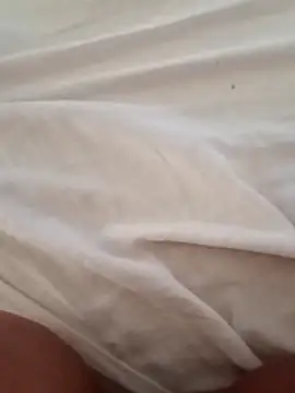 Saradasexy online show from April 8, 2026, 5:24 pm