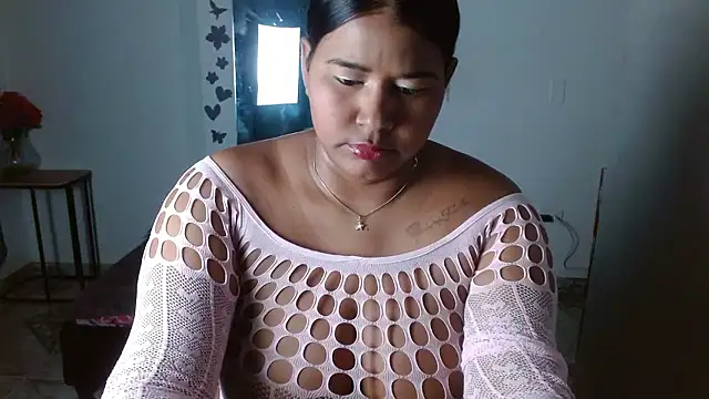 Ebony luna online show from January 13, 2026, 9:09 pm