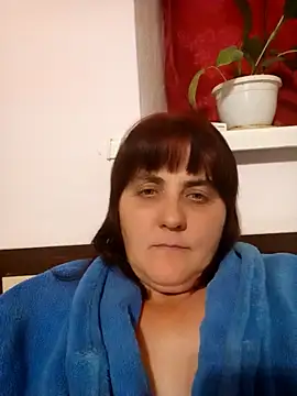 Snapshot of Sonya-35 chatting on October 4, 2025, 5:33 pm Sonya-35 online show from October 4, 2025, 5:33 pm