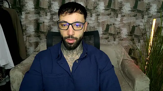 MasculineGuy99 online show from February 18, 2026, 9:27 am