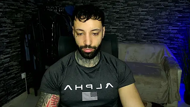 MasculineGuy99 online show from April 3, 2026, 9:13 pm