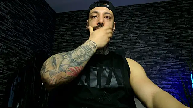 MasculineGuy99 online show from April 6, 2026, 2:31 am