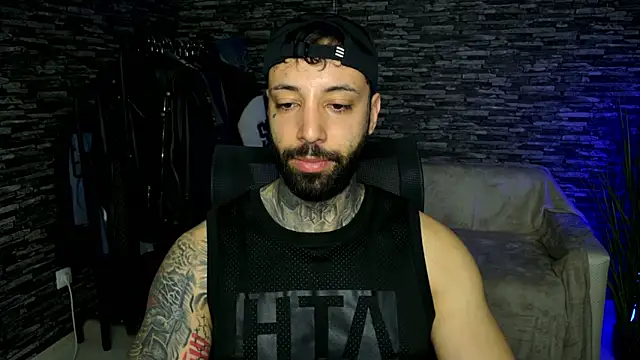 MasculineGuy99 online show from April 6, 2026, 8:54 pm