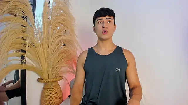 Snapshot of Thiago_Connor21 chatting on November 10, 2025, 6:18 pm Thiago Connor21 online show from November 10, 2025, 6:18 pm