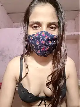 Snapshot of DIVINEDIVAA chatting on October 8, 2025, 6:11 am DIVINEDIVAA online show from October 8, 2025, 6:11 am