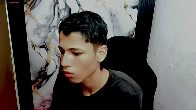 Im david02 online show from February 21, 2026, 2:56 am