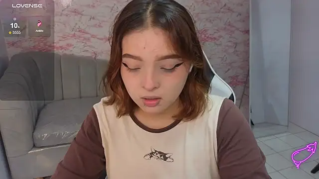 mia foster t online show from February 20, 2026, 1:22 pm