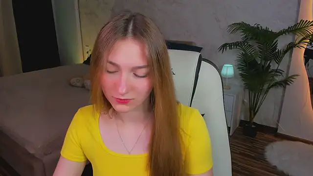 Snapshot of AngelAnabelle chatting on October 9, 2025, 9:02 pm AngelAnabelle online show from October 9, 2025, 9:02 pm