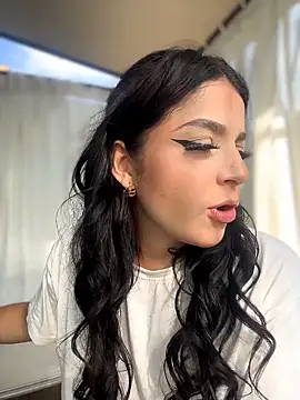 ArieliciousXXX online show from March 7, 2026, 1:08 pm