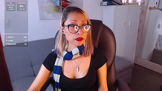 alexia james  online show from March 27, 2026, 9:03 pm