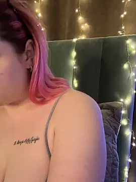 KellyMoors online show from February 2, 2026, 1:59 am