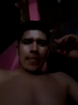 Snapshot of Travieso_loco9 chatting on October 8, 2025, 12:41 am Travieso loco9 online show from October 8, 2025, 12:41 am