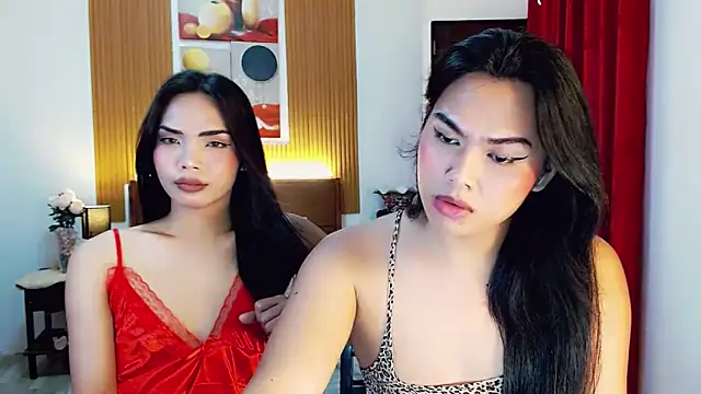 fallinLunaxX online show from October 19, 2025, 4:07 pm