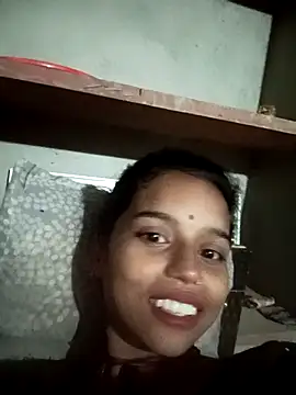 Snapshot of Cuty_kanchna chatting on November 7, 2025, 9:48 pm Cuty kanchna online show from November 7, 2025, 9:48 pm