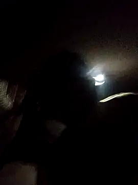 Snapshot of LetMeLiqU chatting on October 17, 2025, 7:55 am LetMeLiqU online show from October 17, 2025, 7:55 am