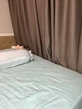 Lil asianxyz online show from November 7, 2025, 12:10 am