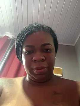 Snapshot of Priihmedeiros chatting on October 12, 2025, 11:53 am Priihmedeiros online show from October 12, 2025, 11:53 am