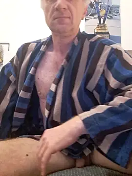 Vintermelon2 online show from March 13, 2026, 7:04 am