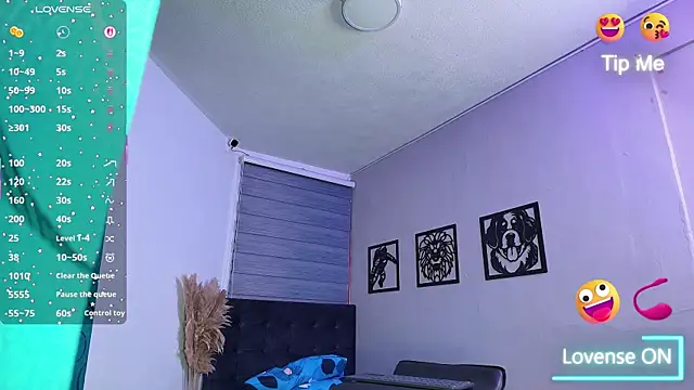 Nikki Vesper online show from April 3, 2026, 4:21 am