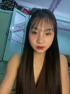 banlinh004 online show from February 6, 2026, 4:10 pm
