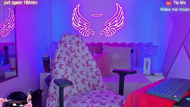 madisson 121 online show from February 22, 2026, 1:53 pm