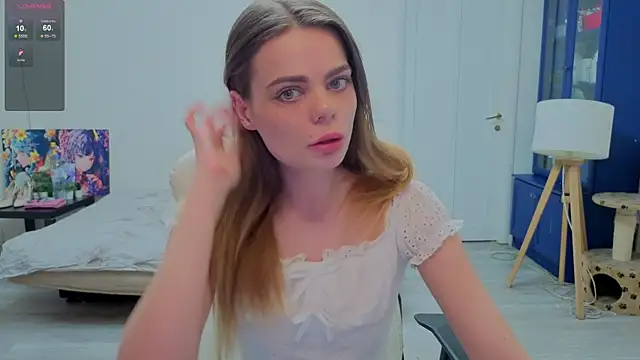 xAlisontiny online show from January 5, 2026, 7:50 pm