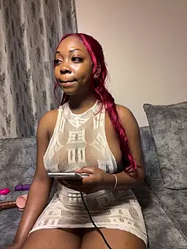 cocoluvx online show from January 17, 2026, 2:05 am