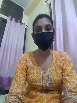 teen girl 07 online show from November 2, 2025, 4:42 pm