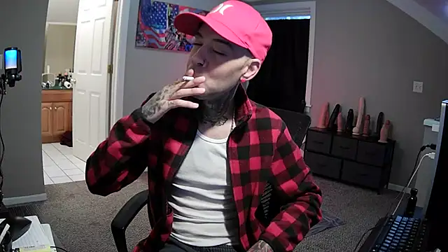 Snapshot of Michigan9000 chatting on October 17, 2025, 1:14 pm Michigan9000 online show from October 17, 2025, 1:14 pm