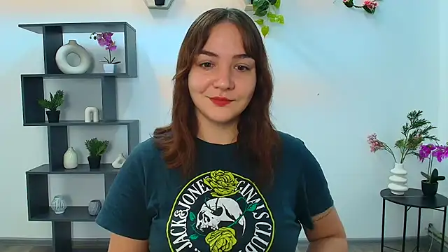 OliviaMontgommery online show from October 9, 2025, 5:16 am