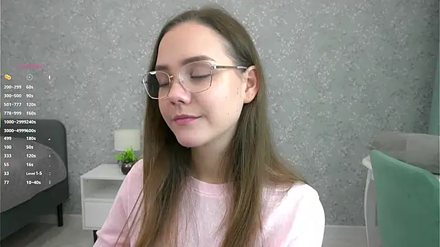 Snapshot of SweetSaraPie chatting on November 22, 2025, 7:02 pm SweetSaraPie online show from November 22, 2025, 7:02 pm