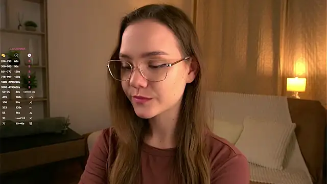 Snapshot of SweetSaraPie chatting on February 16, 2026, 4:58 pm SweetSaraPie online show from February 16, 2026, 4:58 pm