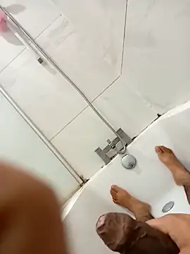 Snapshot of Dickzilla_69 chatting on October 22, 2025, 11:21 am Dickzilla 69 online show from October 22, 2025, 11:21 am