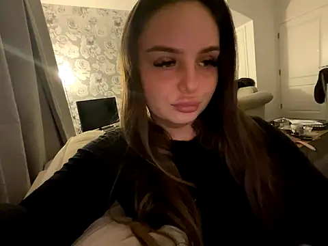 Snapshot of EllaStarrxxx chatting on October 9, 2025, 1:36 am EllaStarrxxx online show from October 9, 2025, 1:36 am