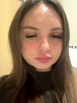 Snapshot of EllaStarrxxx chatting on October 12, 2025, 3:27 am EllaStarrxxx online show from October 12, 2025, 3:27 am