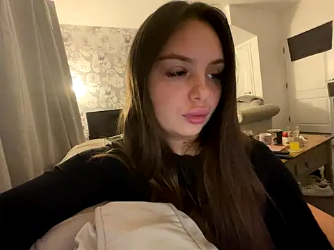 Snapshot of EllaStarrxxx chatting on October 26, 2025, 11:42 pm EllaStarrxxx online show from October 26, 2025, 11:42 pm