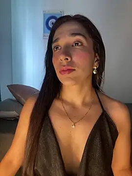 SabrinaEvanss  online show from April 1, 2026, 7:55 pm