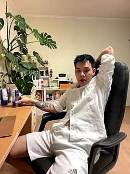 latava online show from November 3, 2025, 4:19 pm