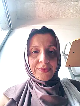 Aafsha  online show from March 7, 2026, 3:42 pm