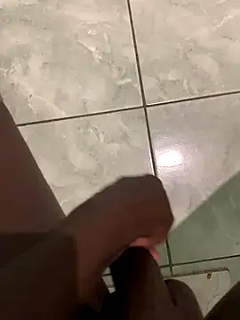 Dark vains online show from November 4, 2025, 9:36 pm