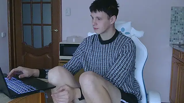 Snapshot of _Timmy_Boy_ chatting on November 10, 2025, 9:08 am Timmy Boy online show from November 10, 2025, 9:08 am