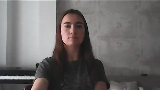 Snapshot of JinnyVibes chatting on October 9, 2025, 10:24 am JinnyVibes online show from October 9, 2025, 10:24 am