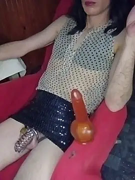 Snapshot of PaulaCrossdresser chatting on November 9, 2025, 9:40 am PaulaCrossdresser online show from November 9, 2025, 9:40 am