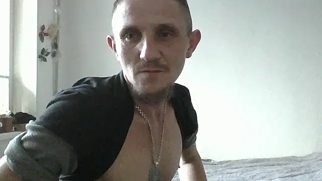 Twolatte1520 online show from March 15, 2026, 2:23 pm